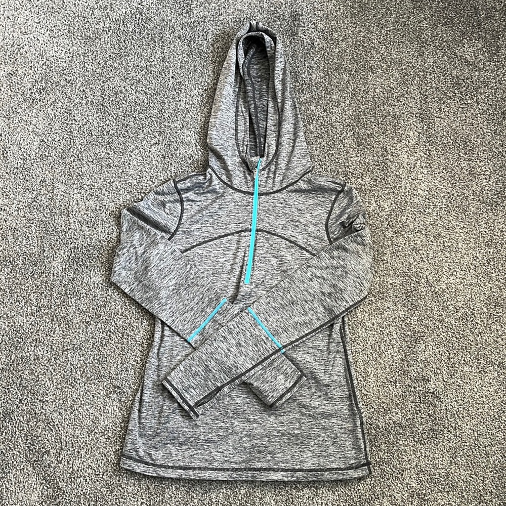 Quarter Zip Long Sleeve Hooded Workout Shirt, SIZE M